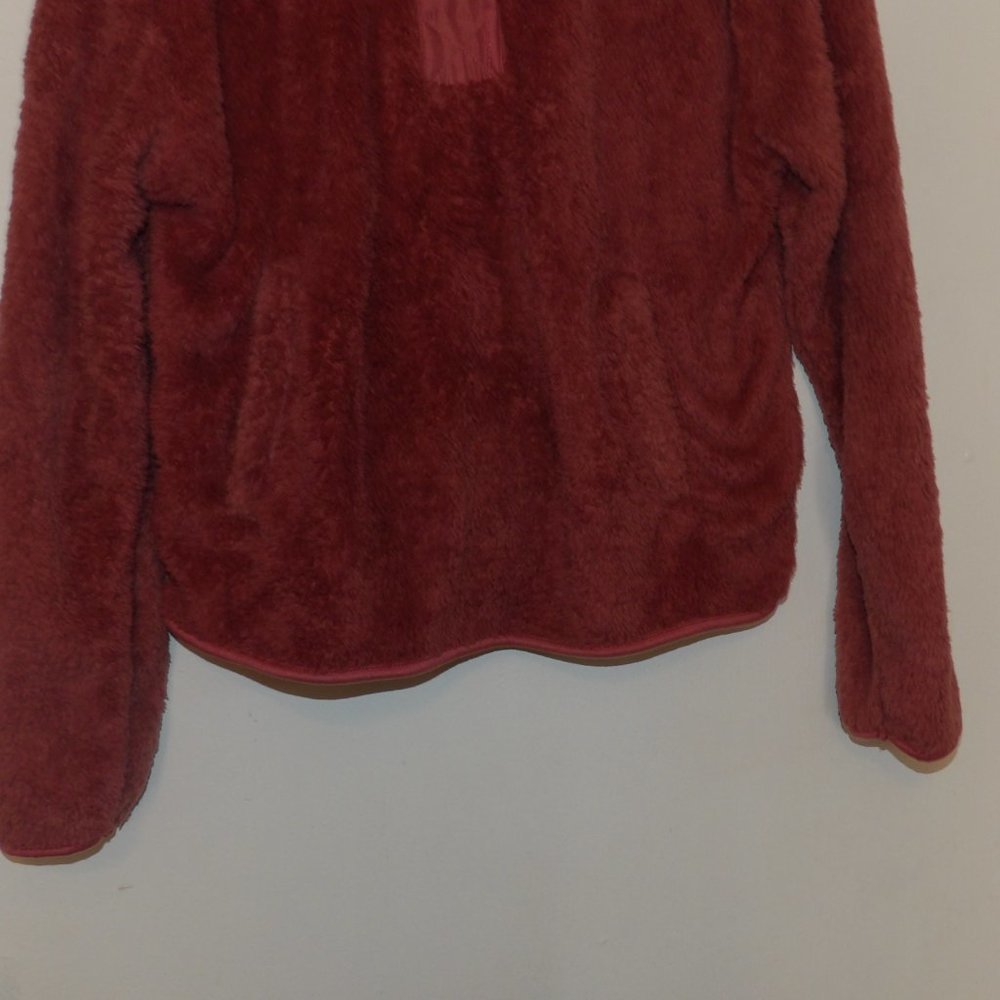Wallflower Fuzzy Pullover Sz L - Picture 3 of 5